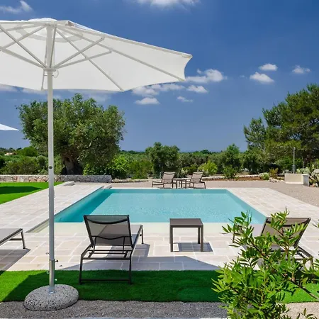 شقة فندقية Borgo Del Sole Salento 4*