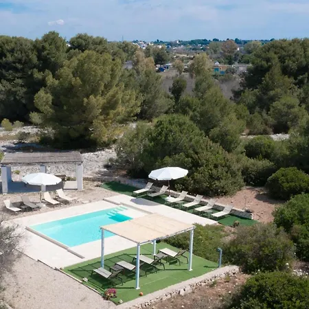 Borgo Del Sole Salento Апарт-отель *