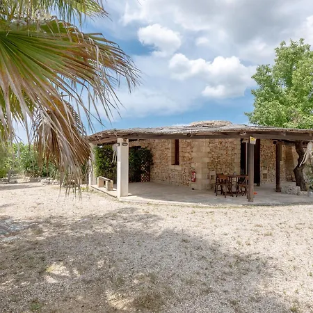 Borgo Del Sole Salento מלון דירות טורה ואדו
