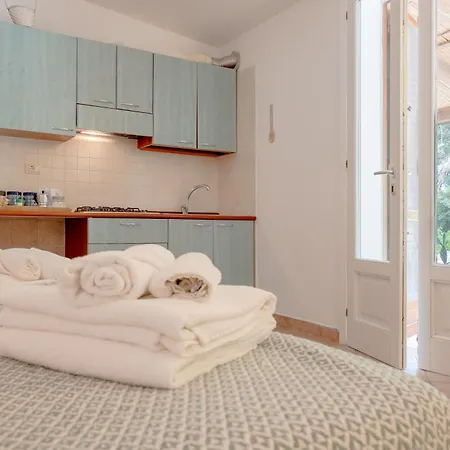 Aparthotel Borgo Del Sole Salento 3*