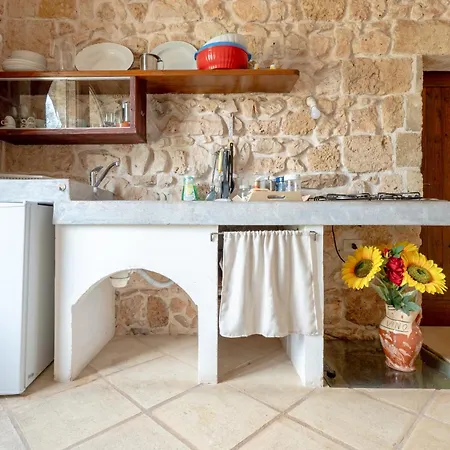 Borgo Del Sole Salento מלון דירות