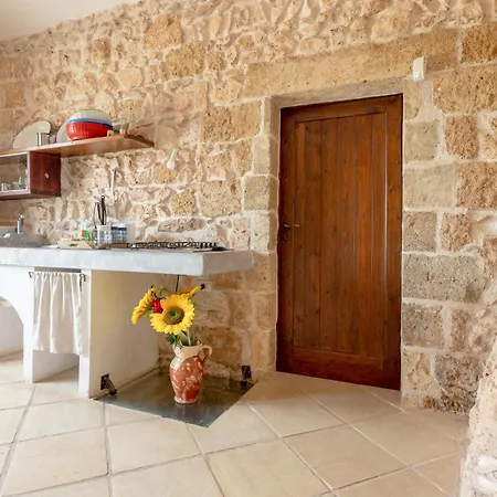Borgo Del Sole Salento מלון דירות