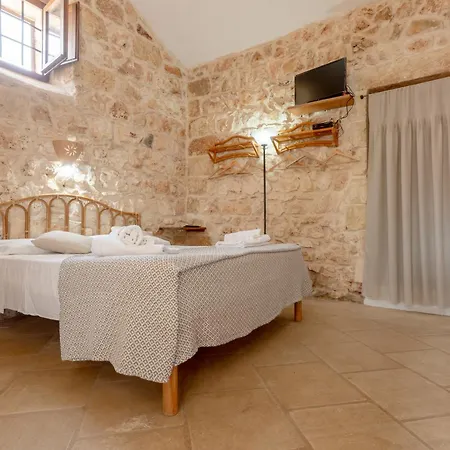 Borgo Del Sole Salento מלון דירות