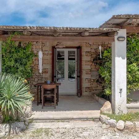 Borgo Del Sole Salento Aparthotel